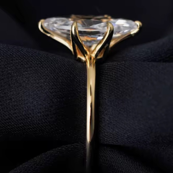 2ct Marquis Cut Ring - Picture 6 of 14